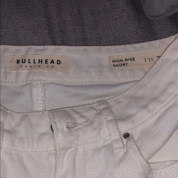 PacSun white shorts - Picture 3 of 3